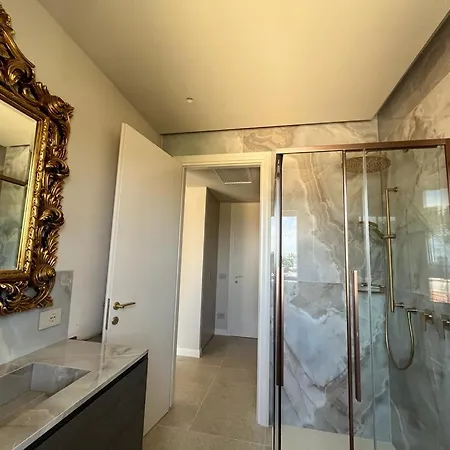 B&B 3e - Sea & Ortigia View - Whirlpool Roof Terrace *