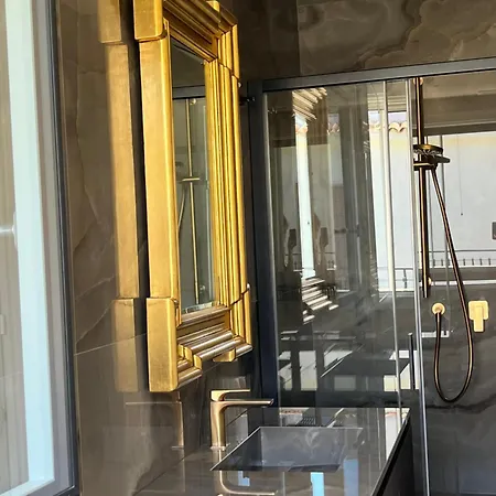 B&B 3e - Sea & Ortigia View - Whirlpool Roof Terrace *